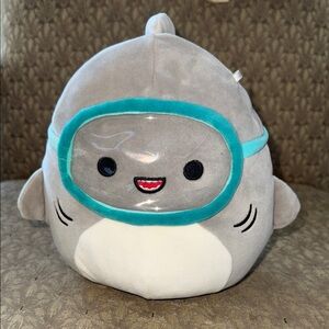Squishmallows 7.5" Gordon The Shark with Facemask